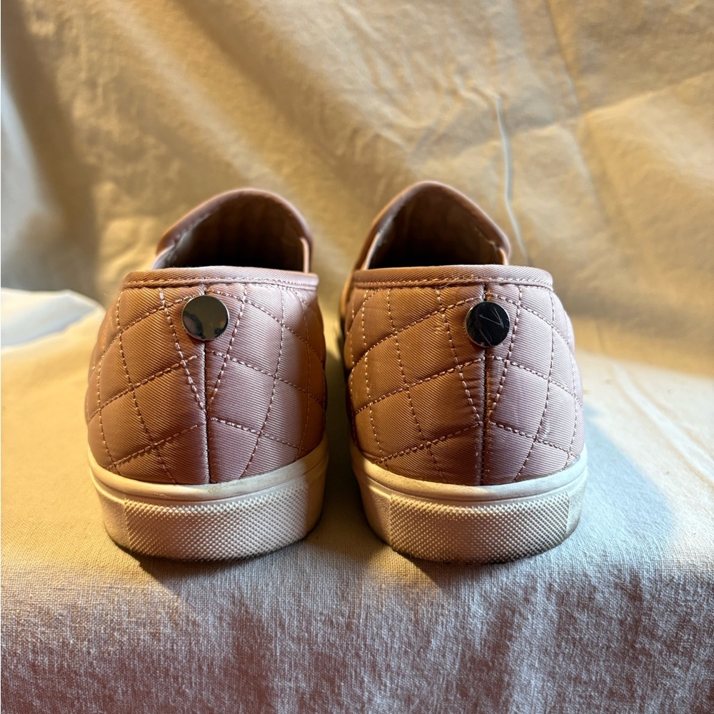 Quilted Pink women’s Shoes